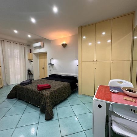 'A Casa Toja Apartment Napoli Bagian luar foto